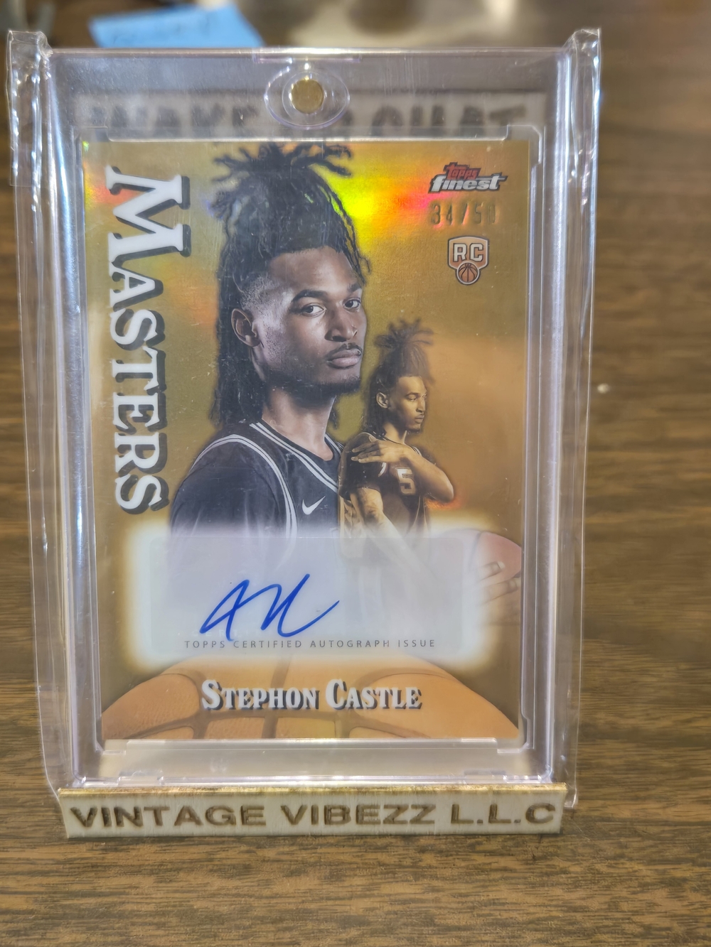 Stephon Castle 34/50 Gold Autograph Basketball Trading Card - Picture 11 of 11